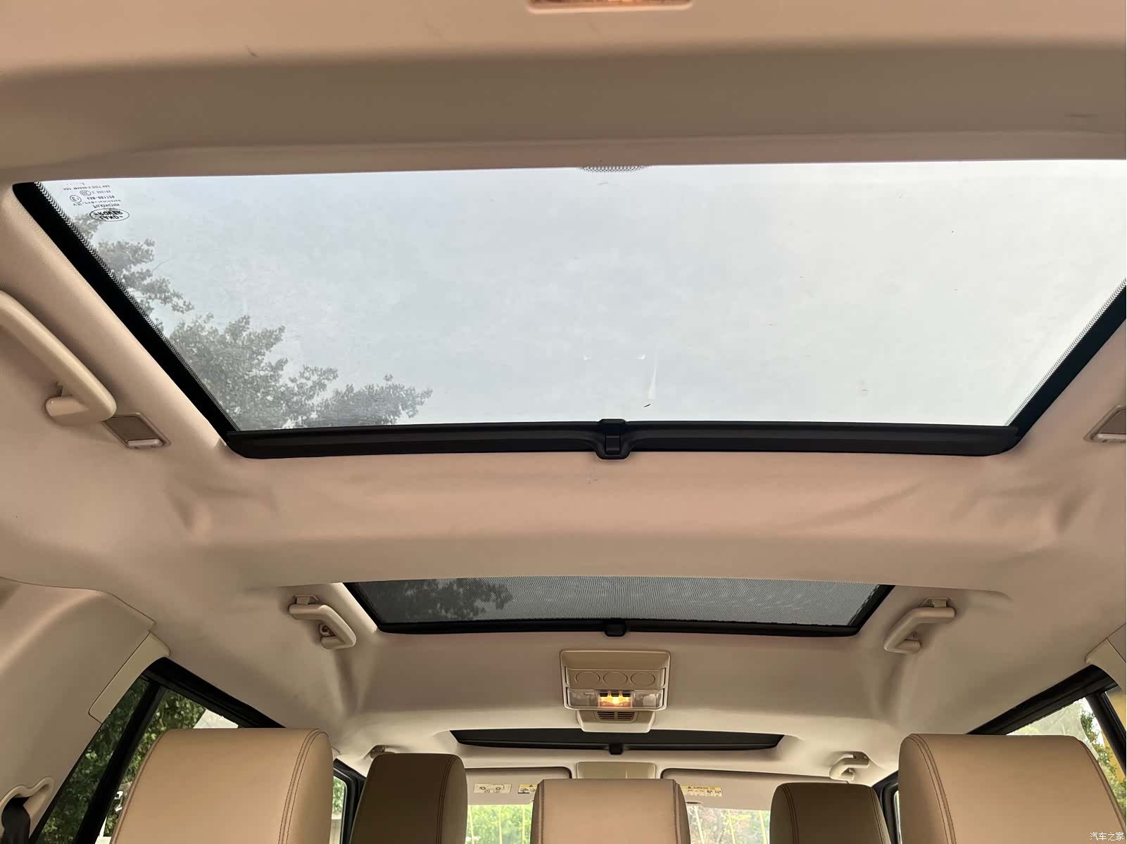 Land Rover Discovery, 2012 16