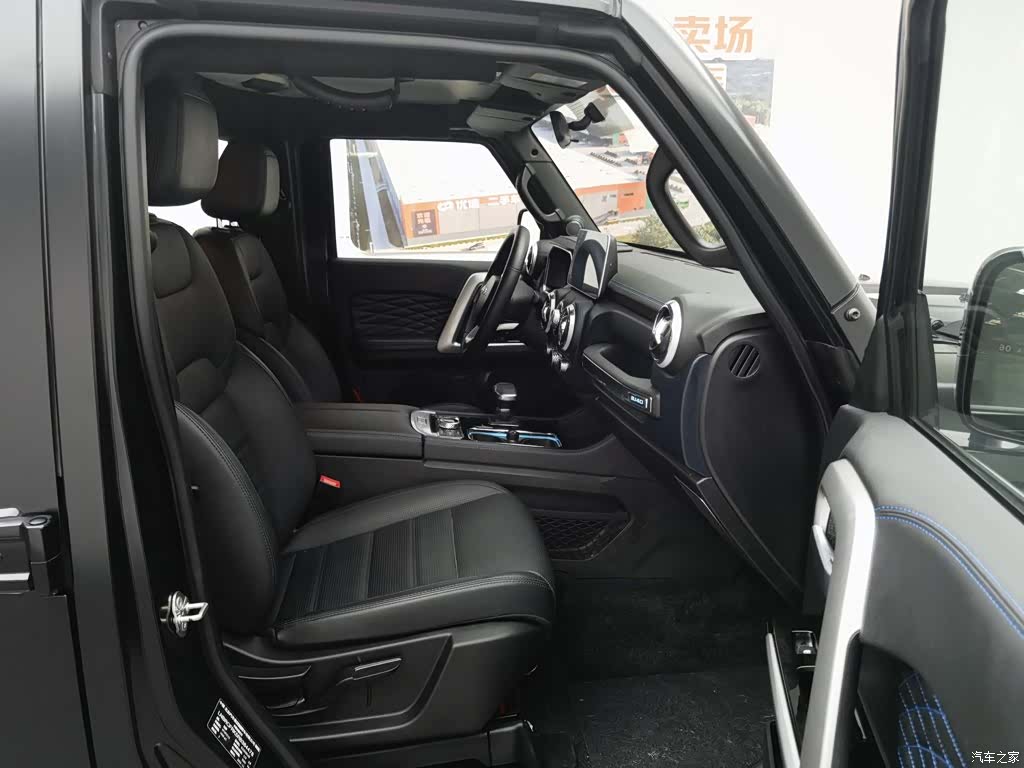 BAIC BJ40, 2025 23