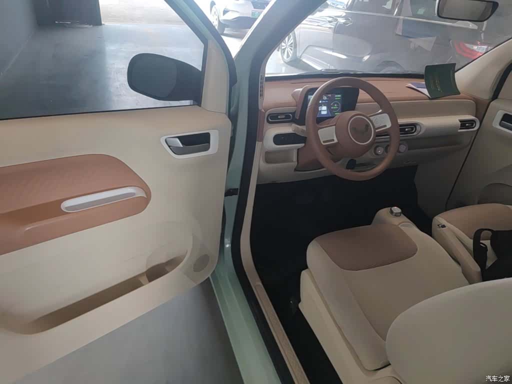 Wuling MINIEV, 2024 16