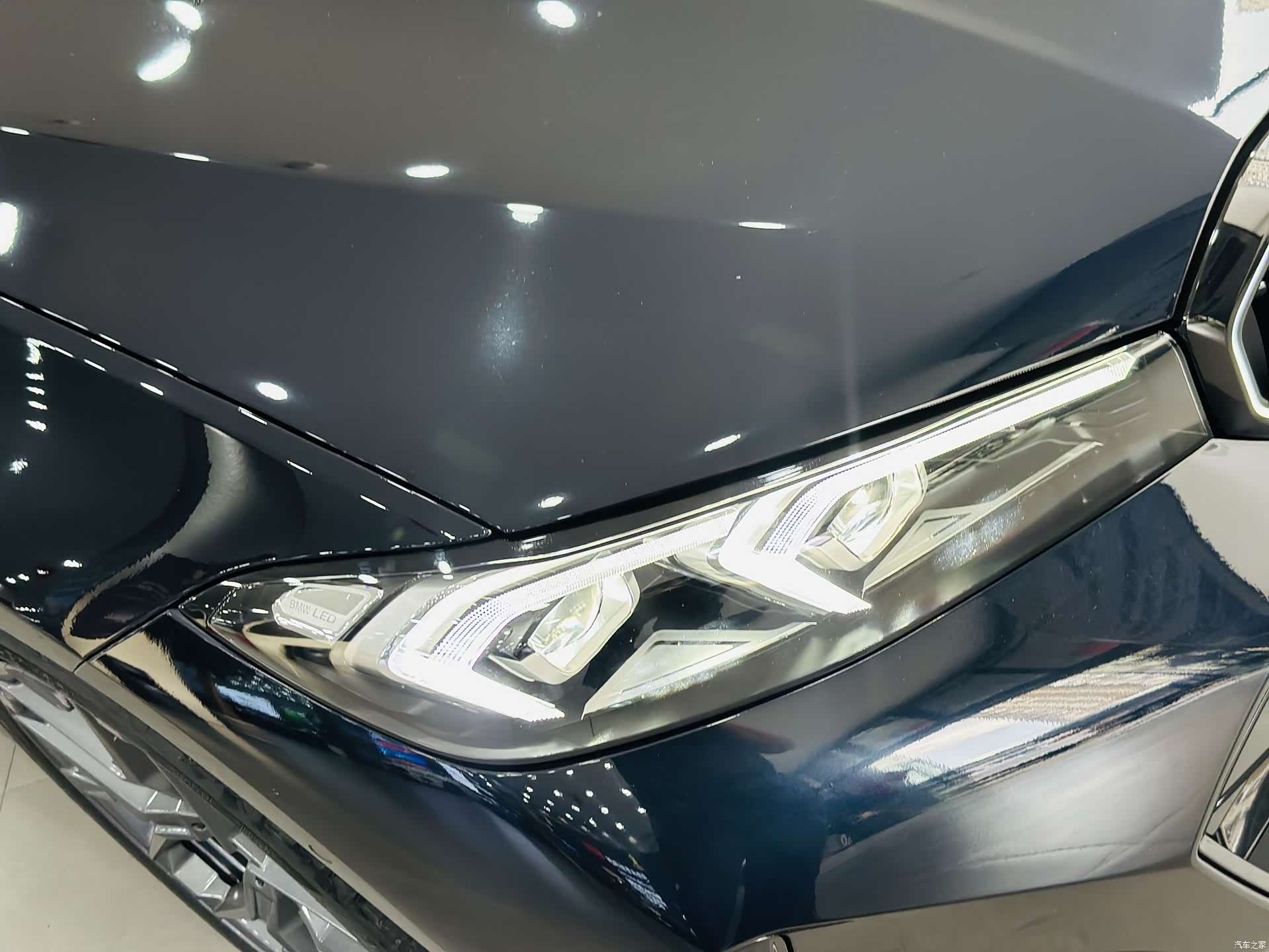 BMW 3 Series, 2025 11