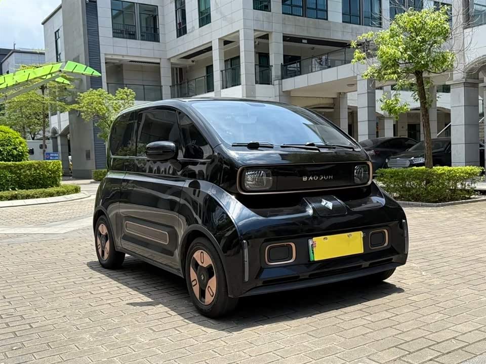 Baoding KiWi EV