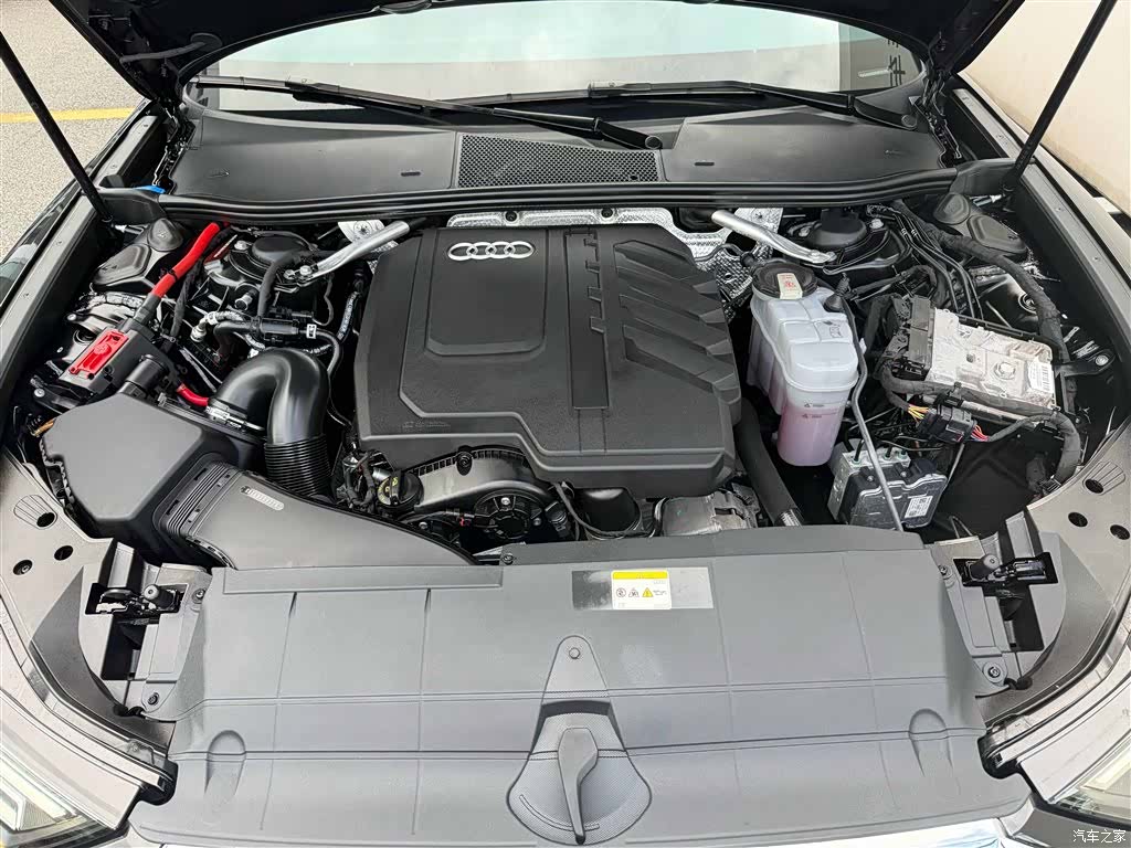 Audi A6L, 2025 9