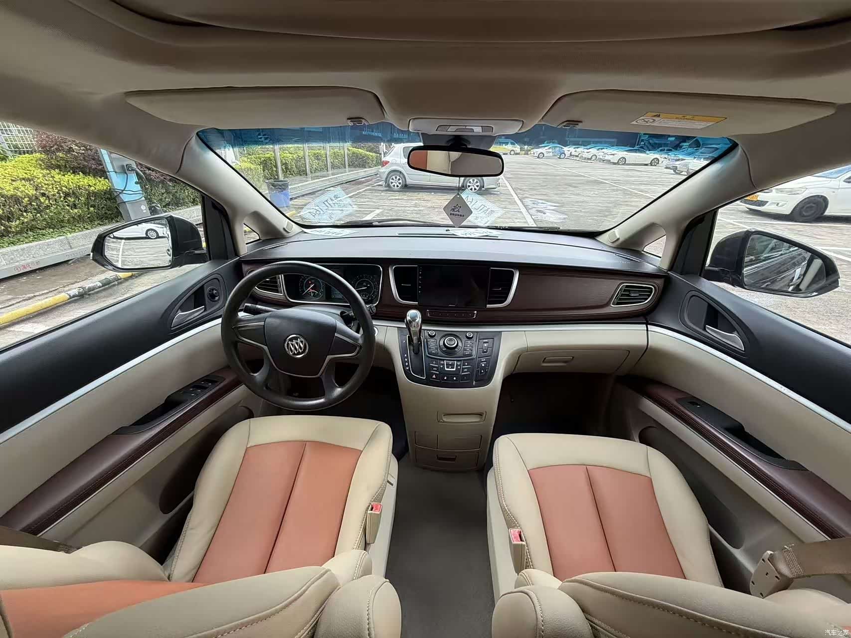 Buick GL8, 2016 16