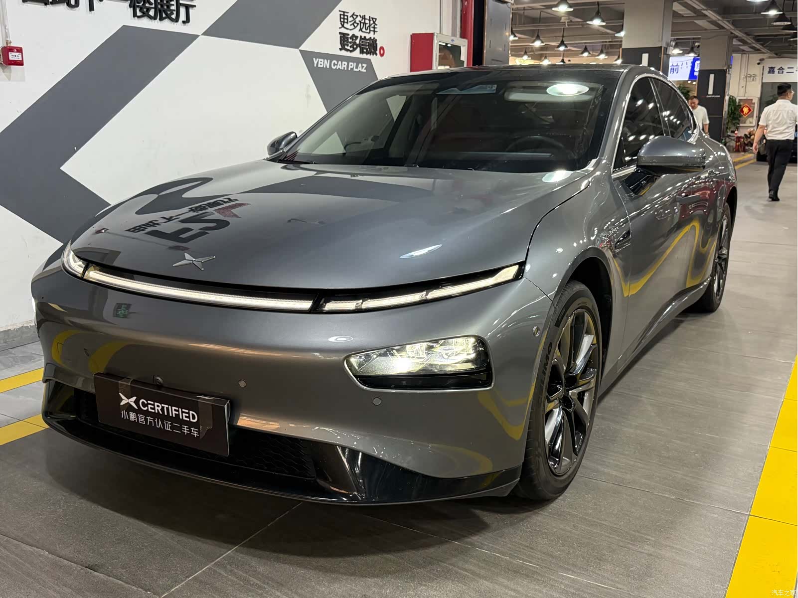 Xpeng P7, 2021 1