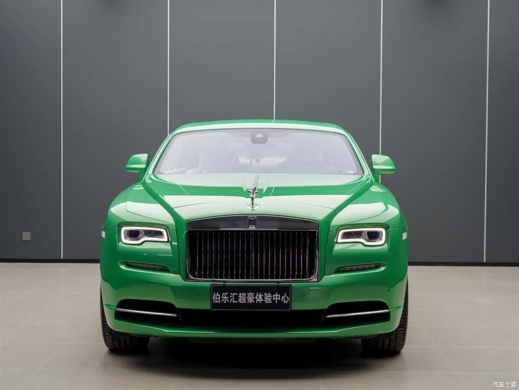 Rolls-Royce Wraith, 2024 3