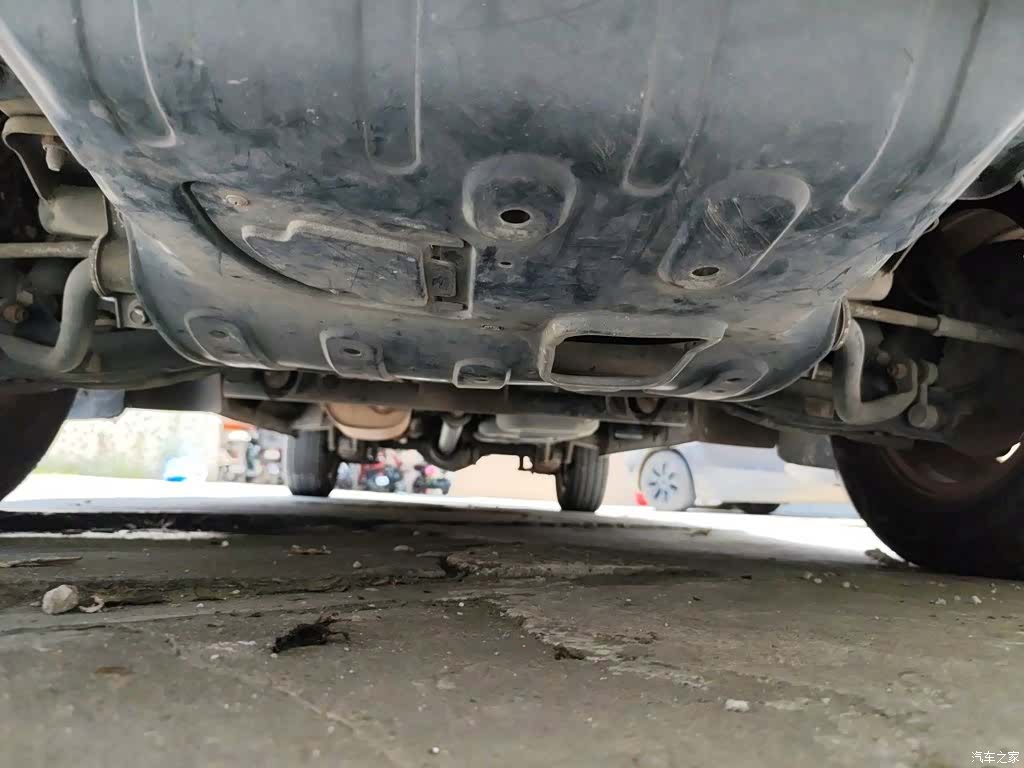 DongFeng M5L, 2018 23