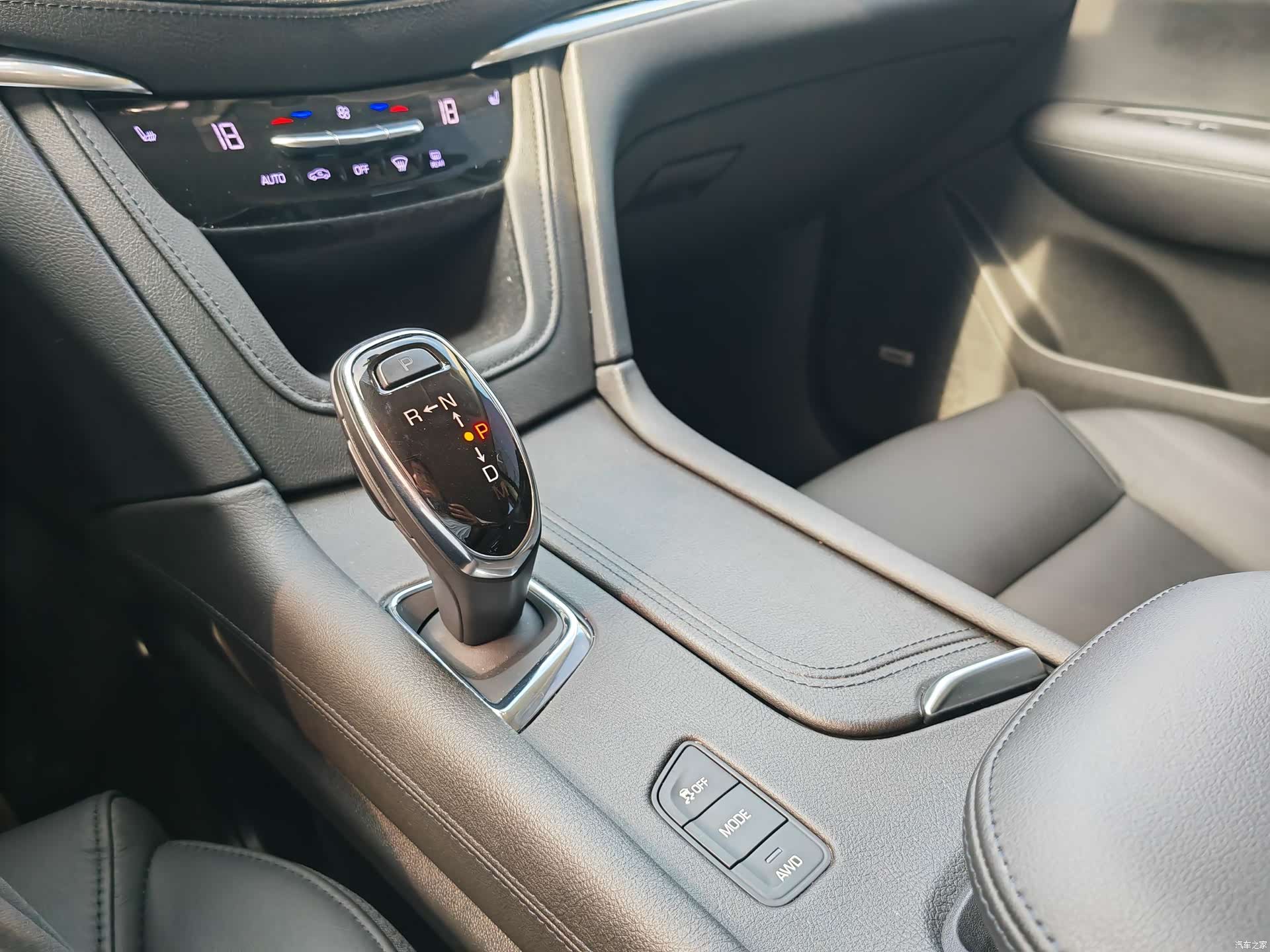 Cadillac XT5, 2018 10