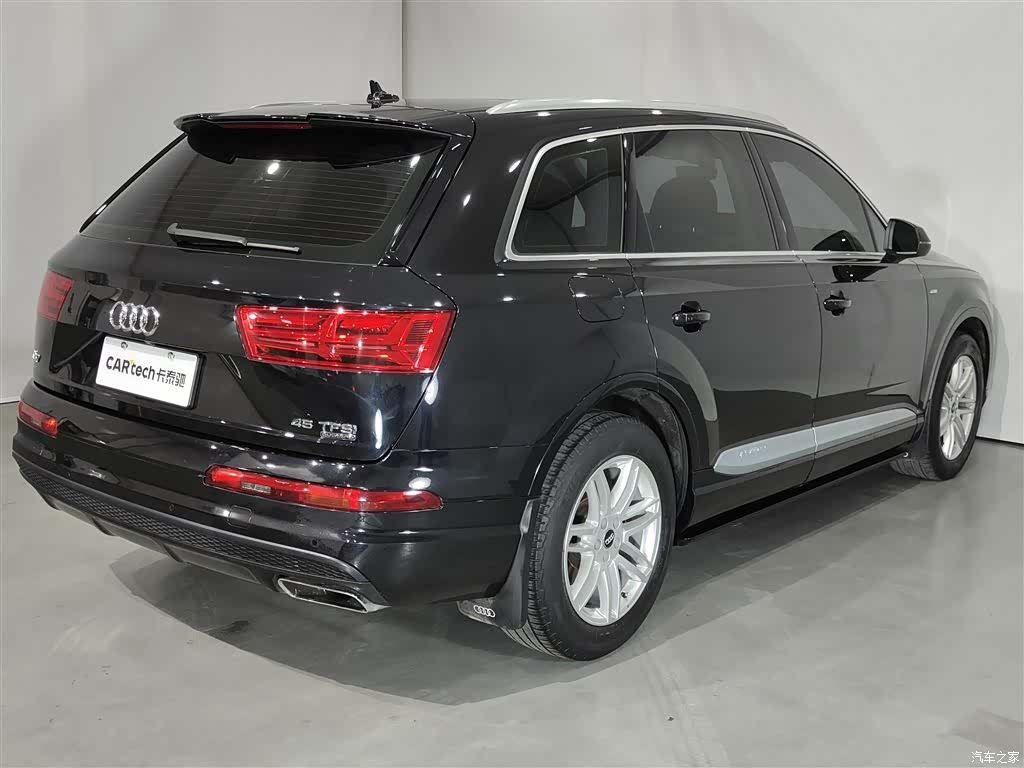 Audi Q7, 2019 18