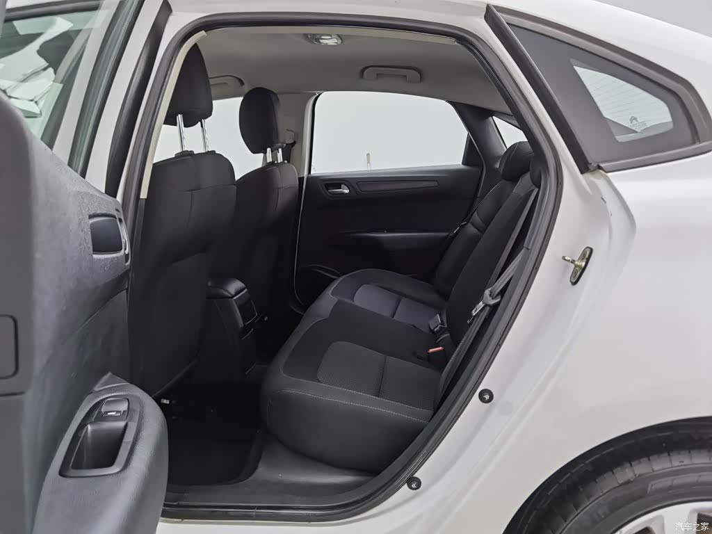 Citroen C4, 2017 15