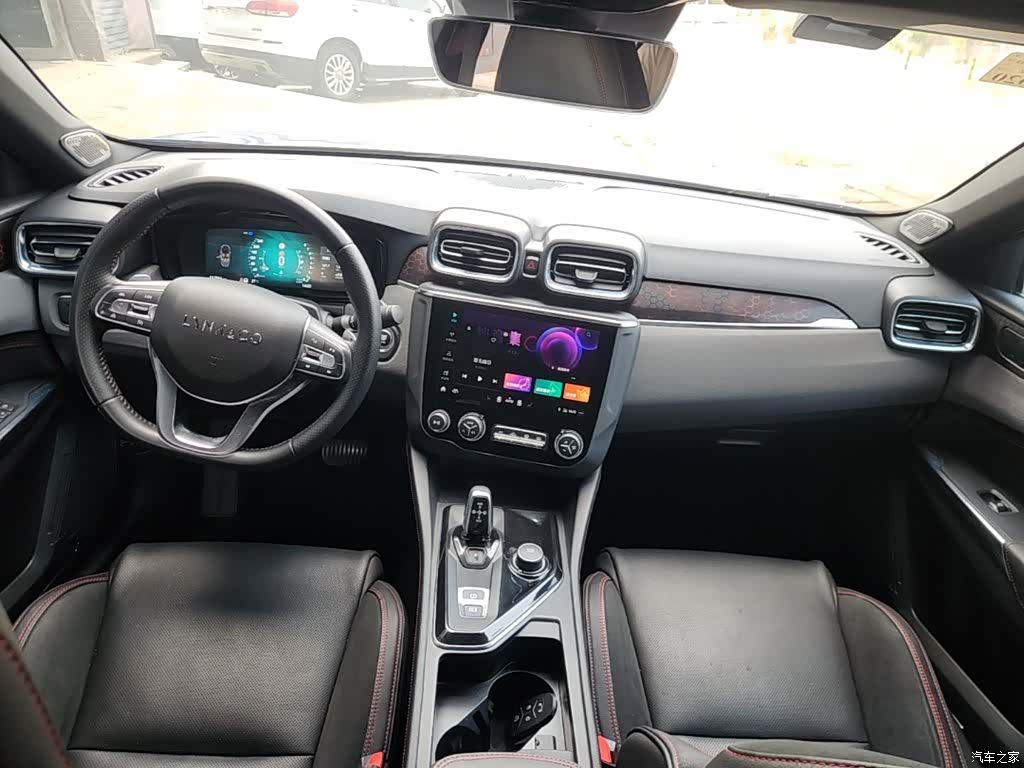 Lynk & Co 01, 2018 10