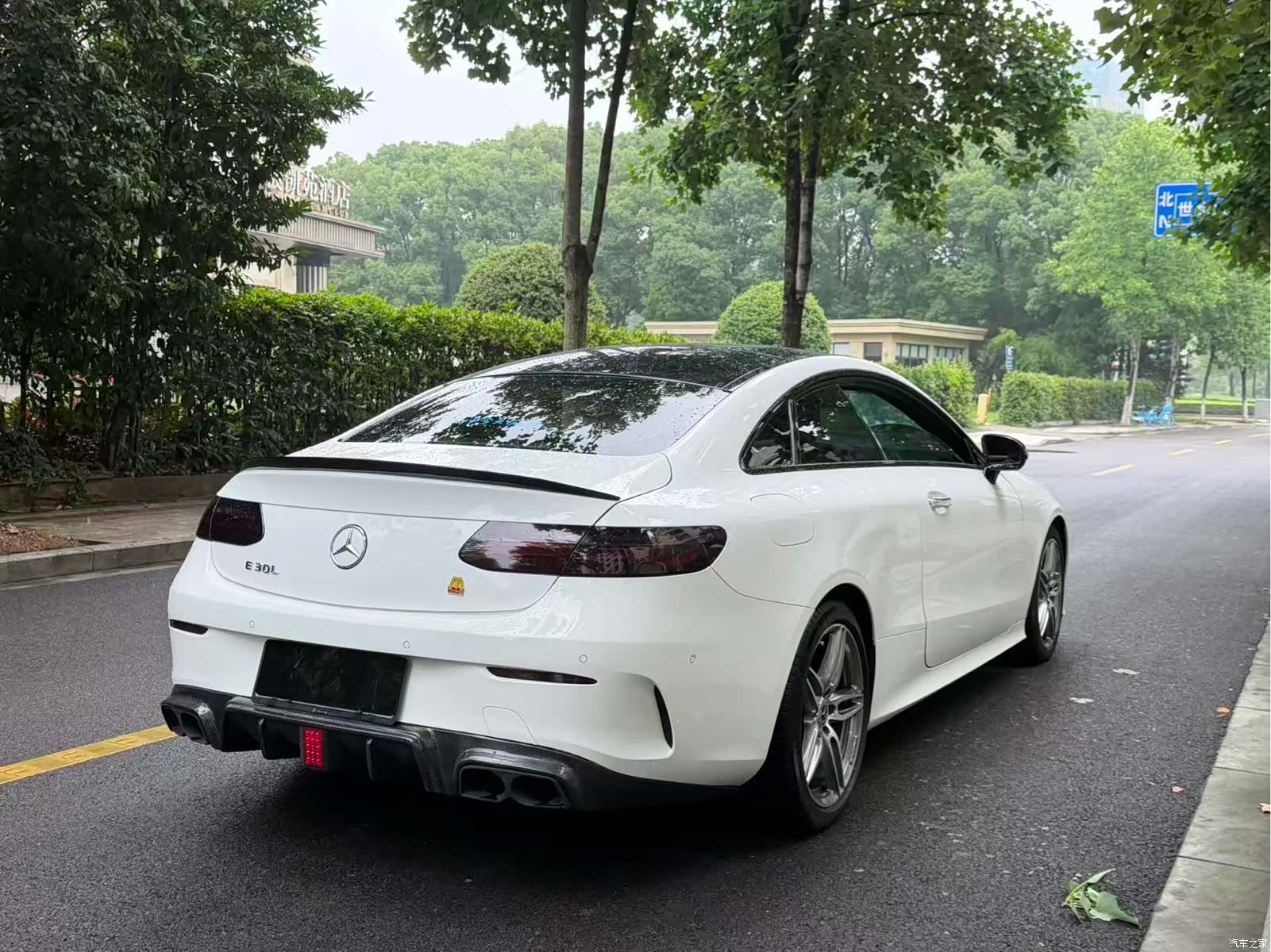 Mercedes-Benz E-Class, 2020 12