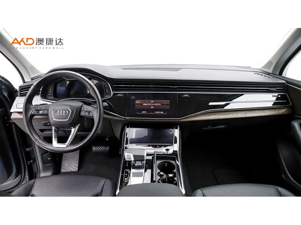 Audi Q7, 2022 все фото