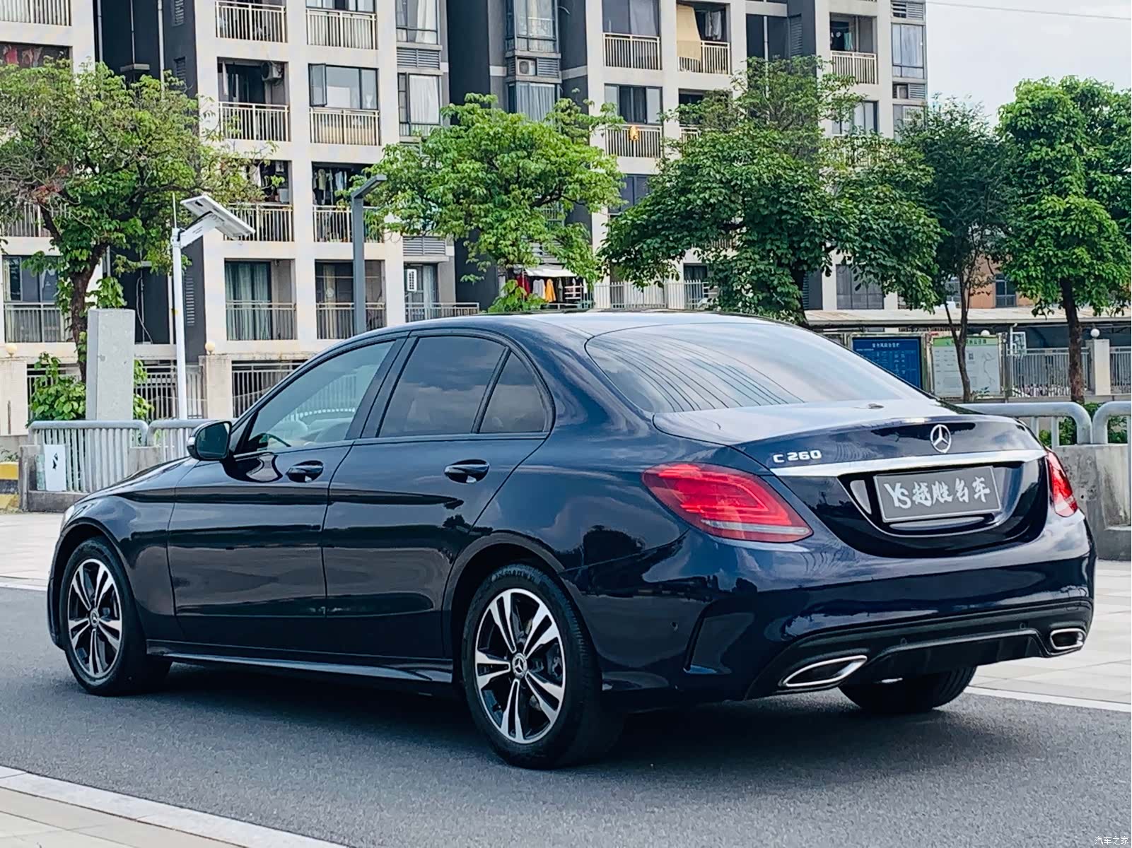 Mercedes-Benz C-Class, 2019 3