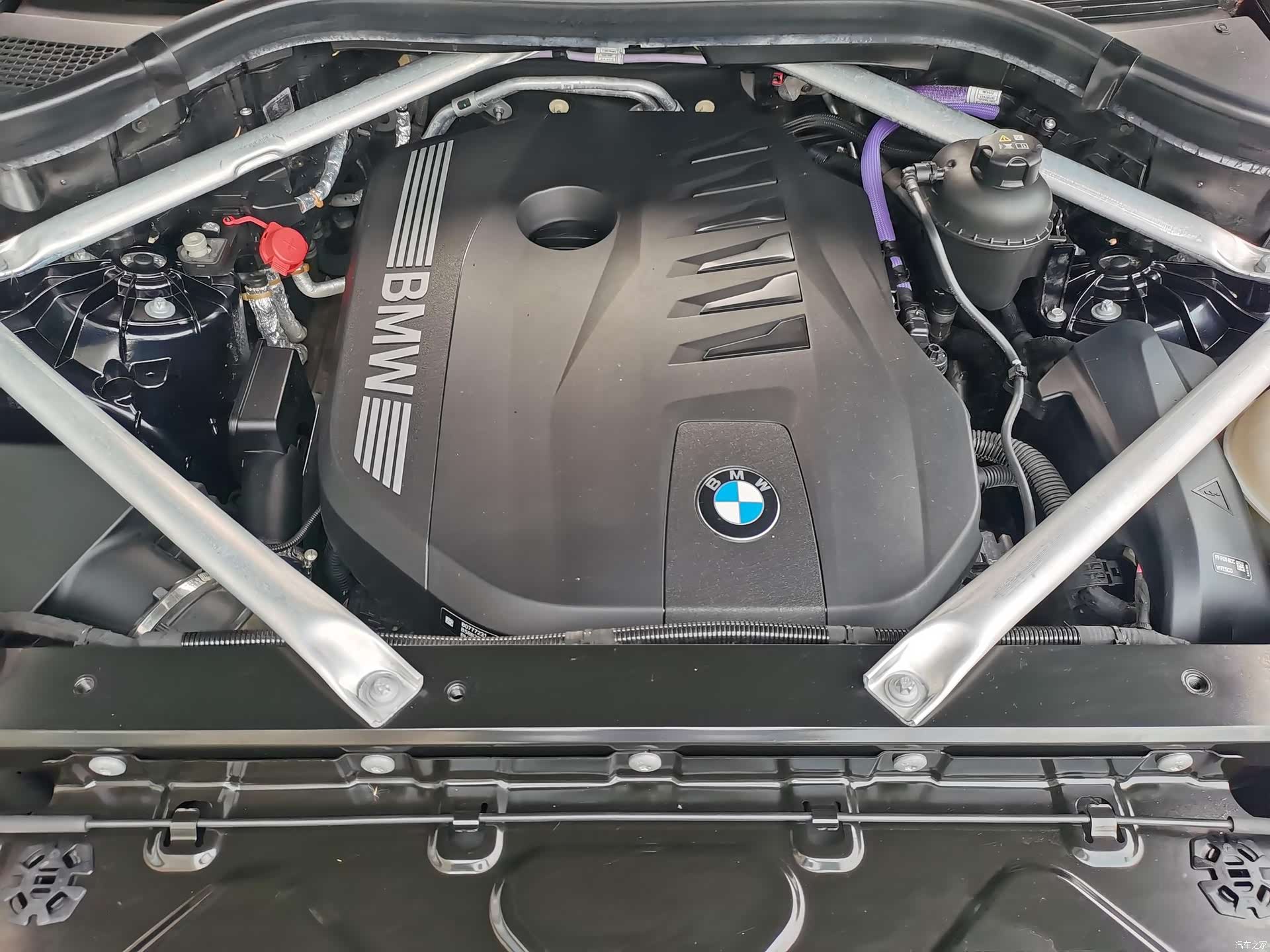 BMW X5, 2024 27