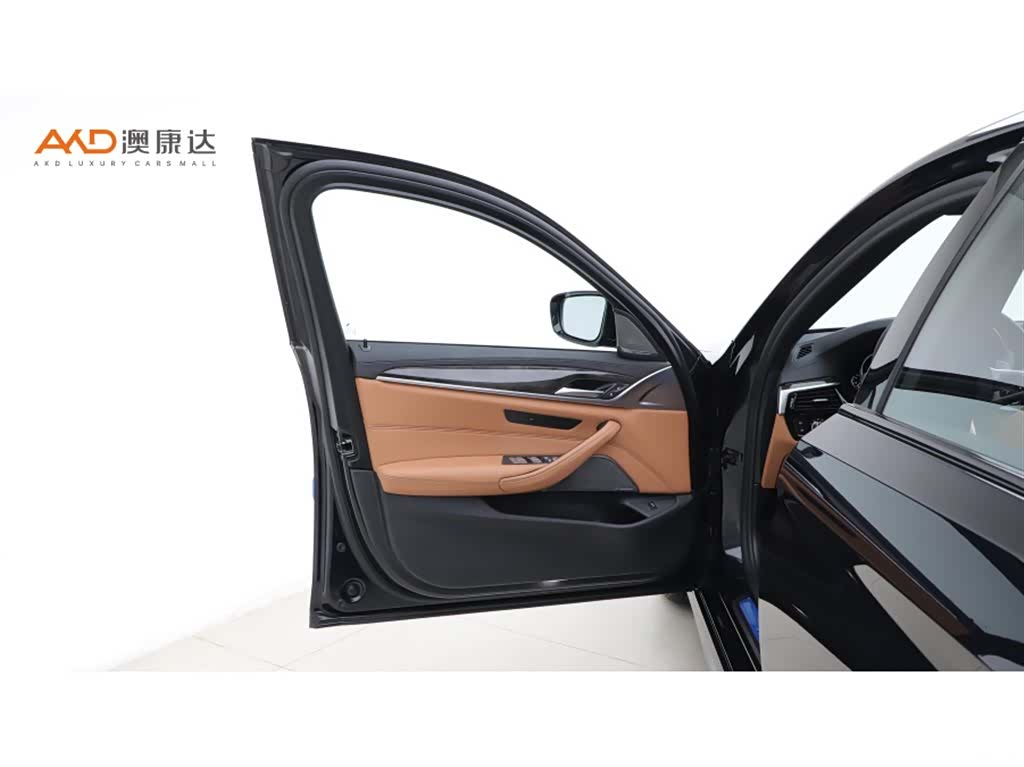 BMW 5 Series, 2018 10