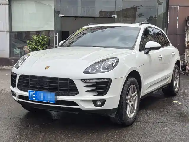 Porsche Macan 2015 — купить из Китая под заказ
