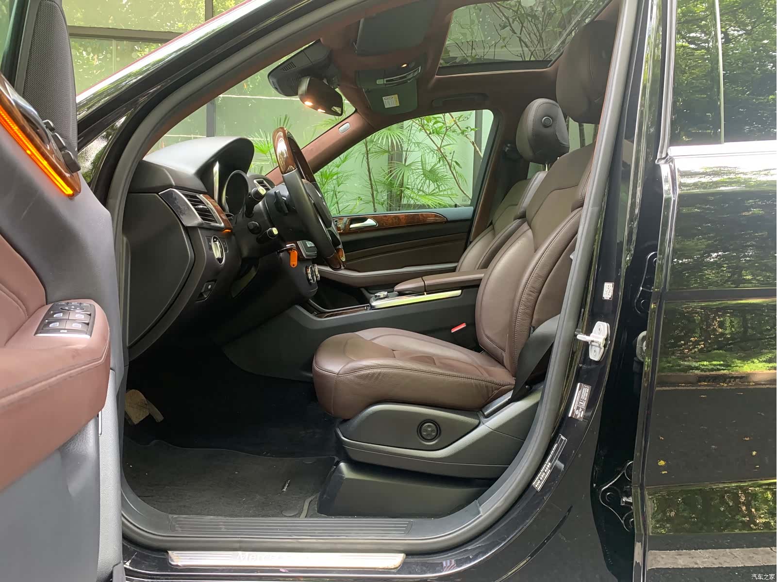 Mercedes-Benz M-Class, 2015 6