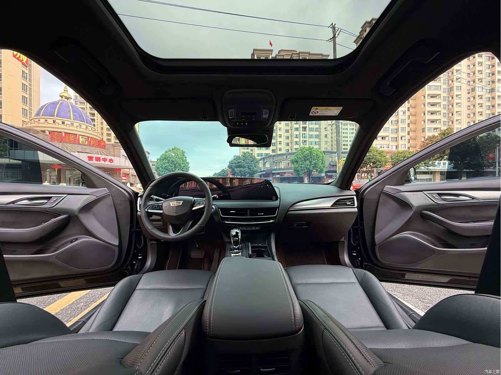 Cadillac CT5, 2024 28