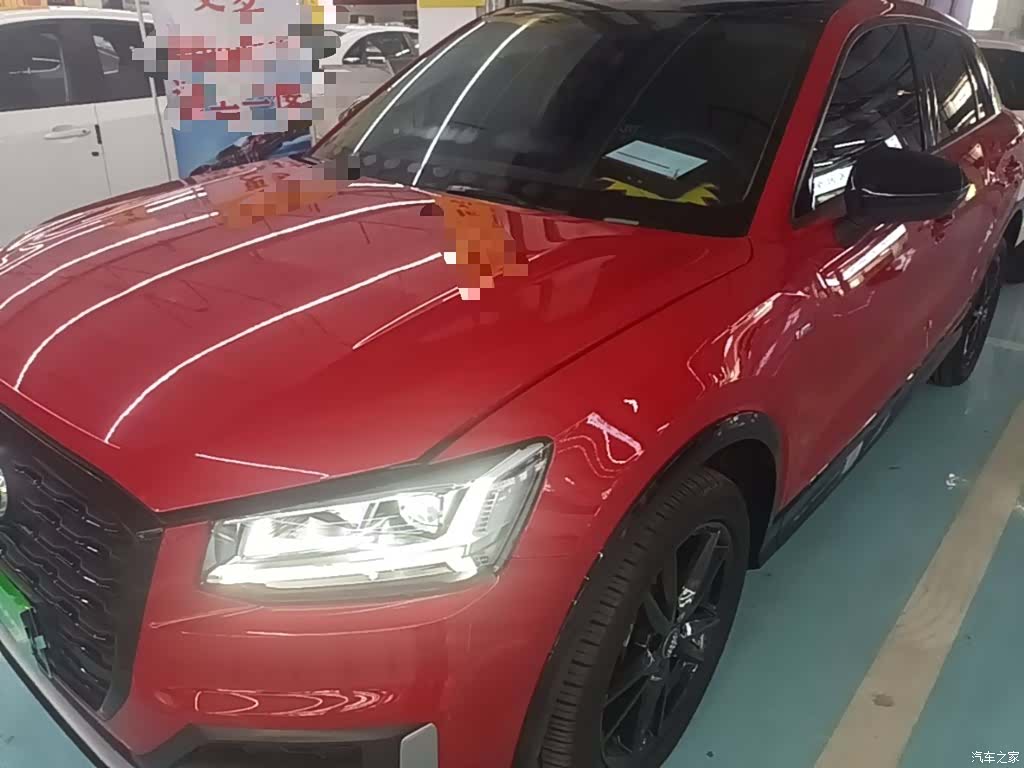 Audi Q2L, 2020 2
