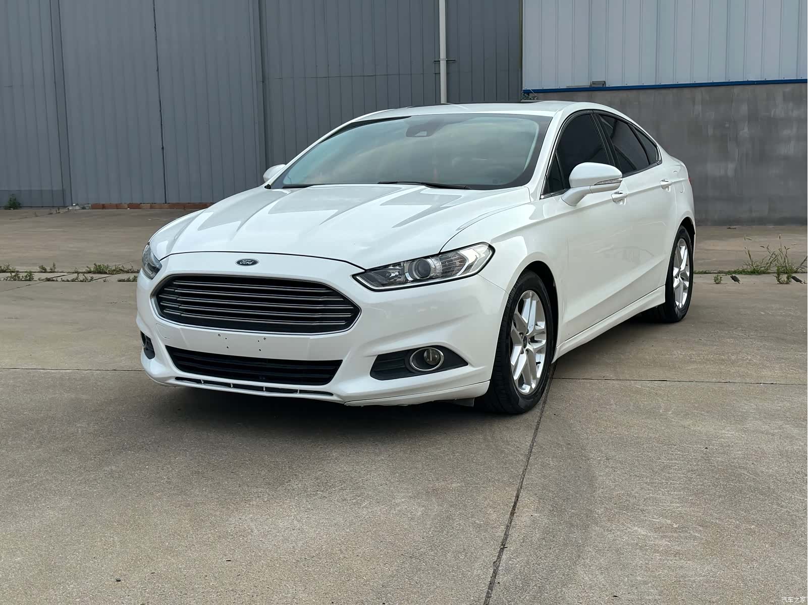Ford Mondeo, 2015 1