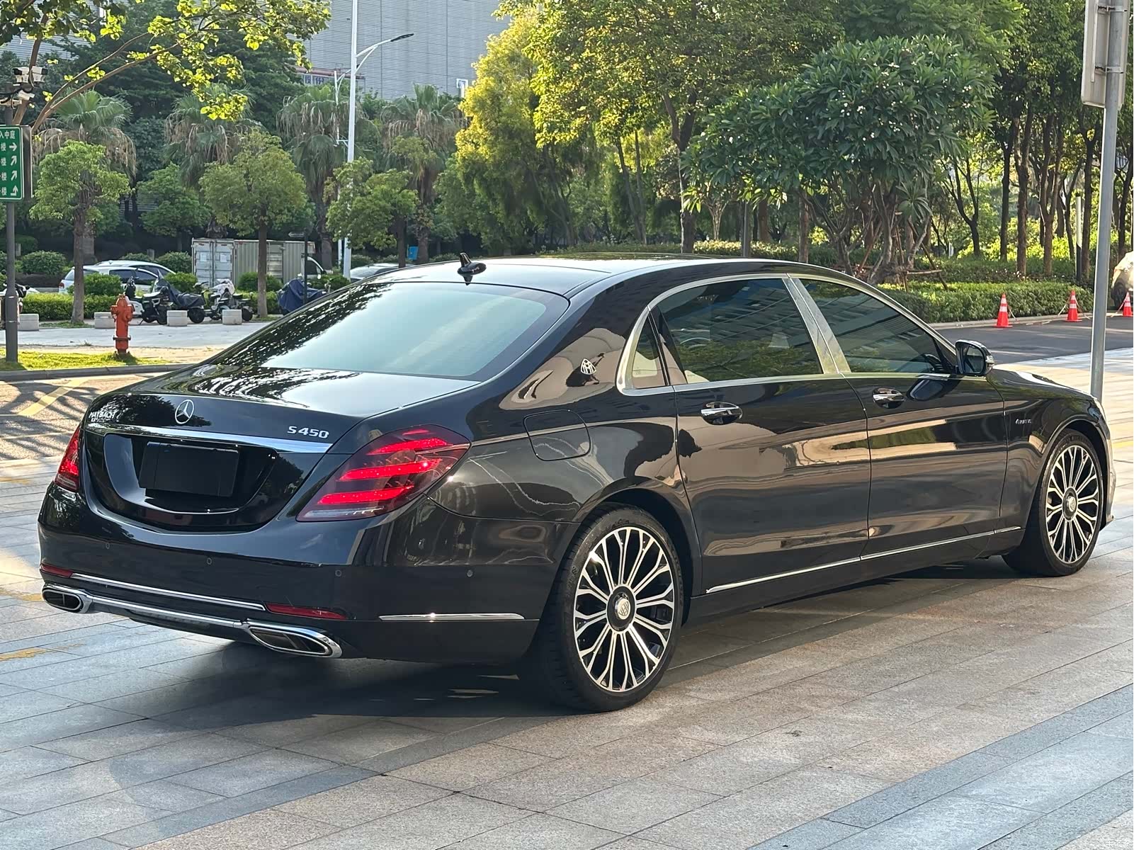 Maybach S-Class, 2020 16