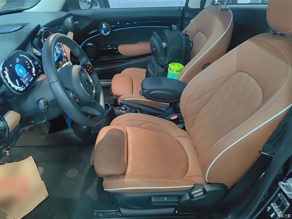 Mini Cooper, 2023 15