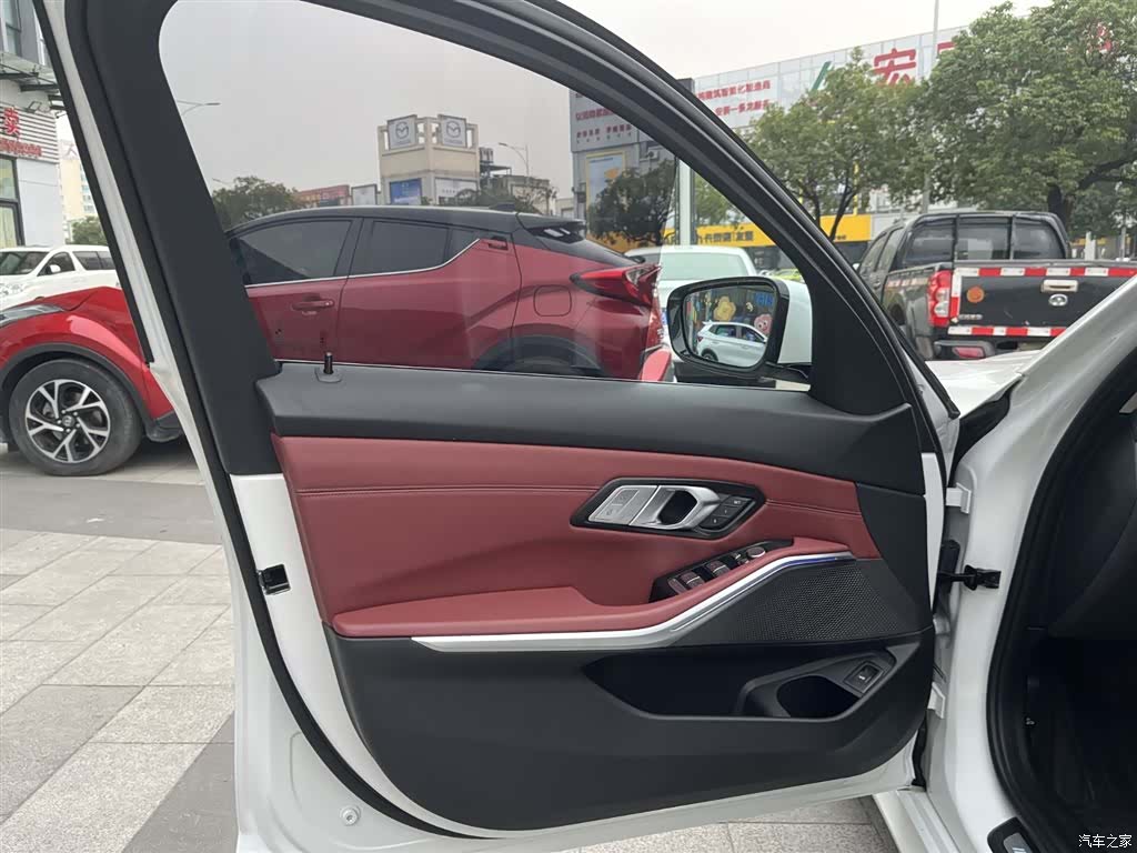 BMW 3 Series, 2022 12