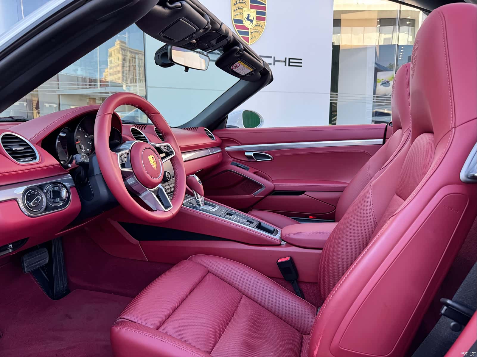 Porsche Boxster, 2023 13