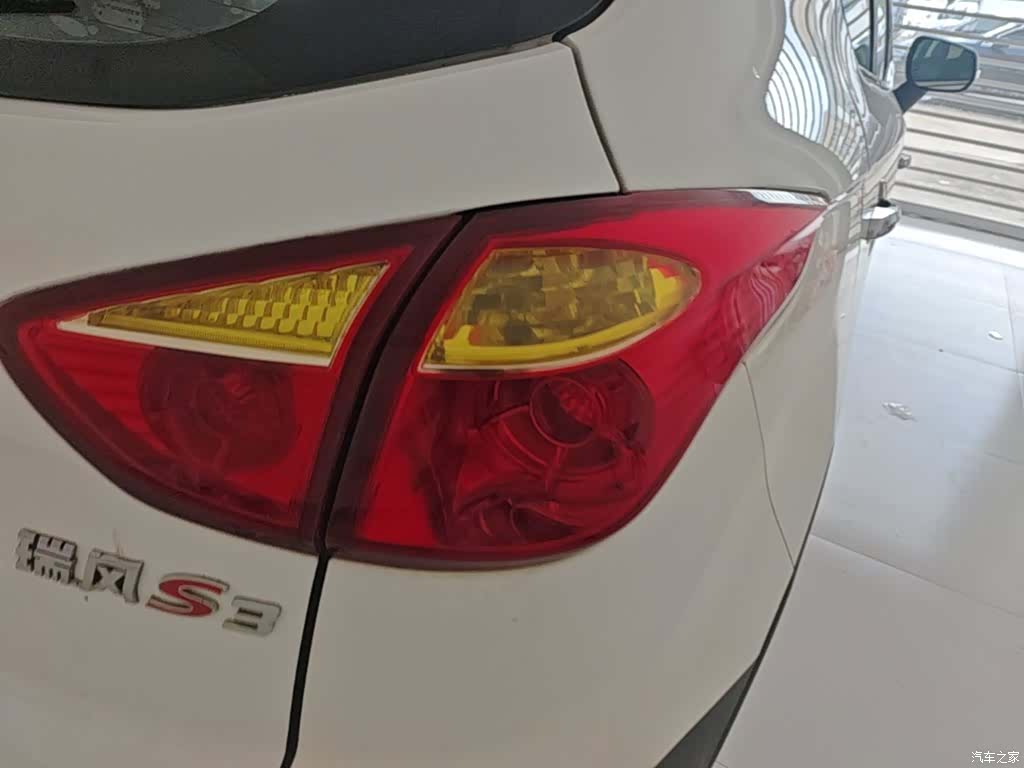 JAC S3, 2015 8