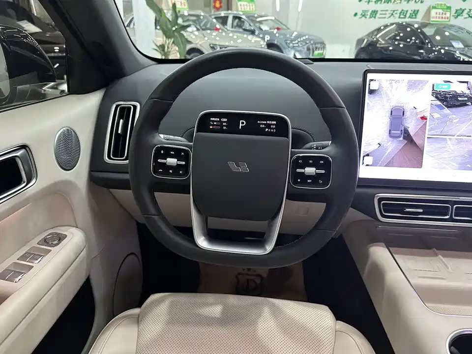Li Auto Ideal L6