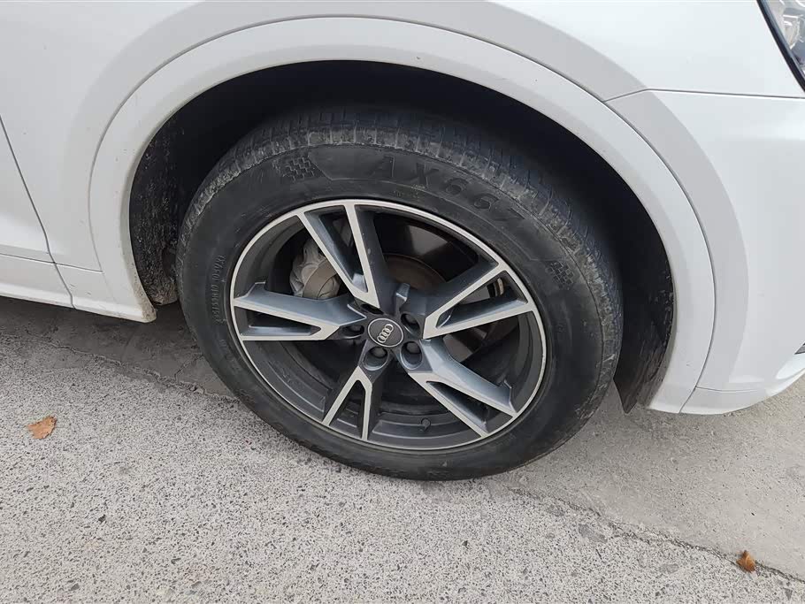 Audi Q5L Audi Q5L