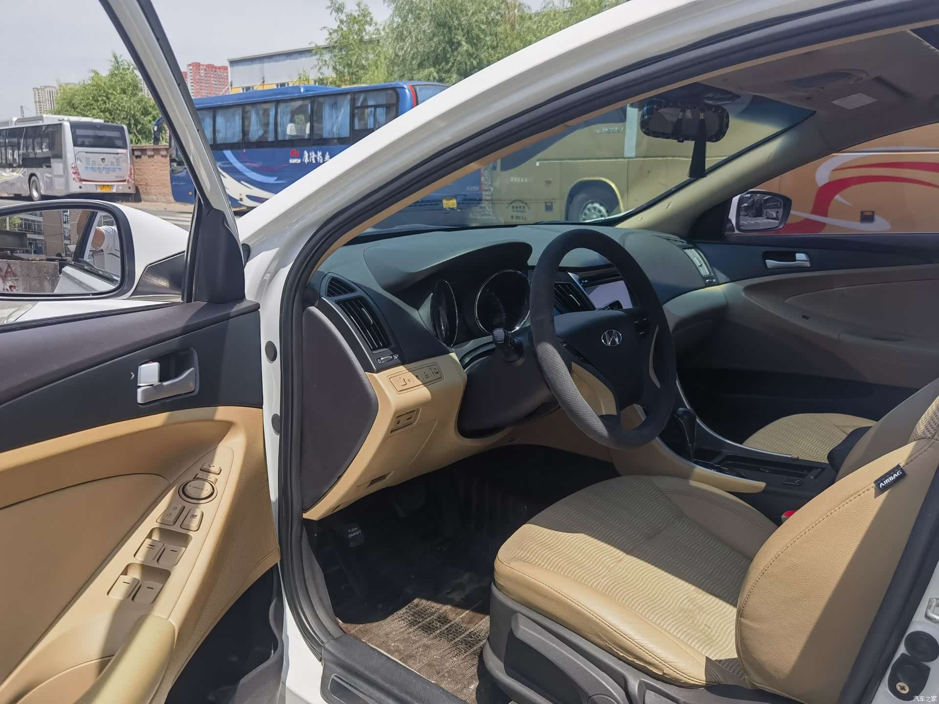 Hyundai Sonata, 2012 7