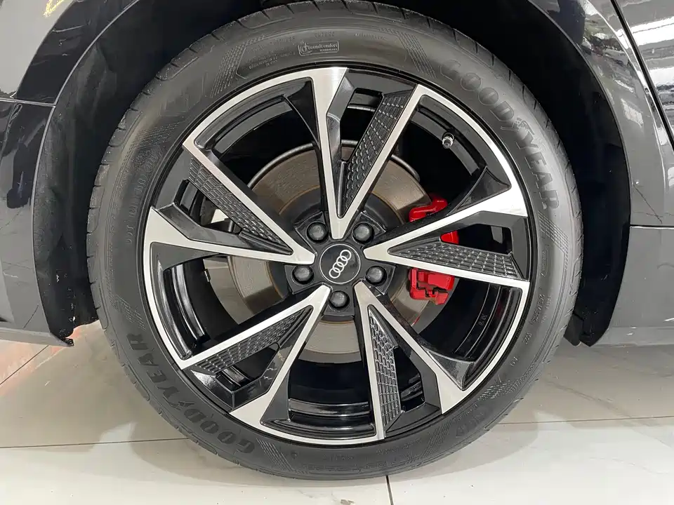 Audi A7L Audi A7L