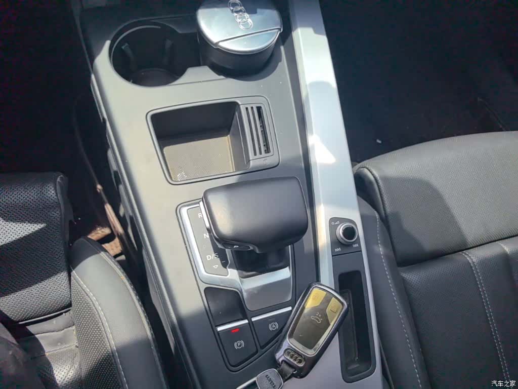 Audi A4L, 2020 14