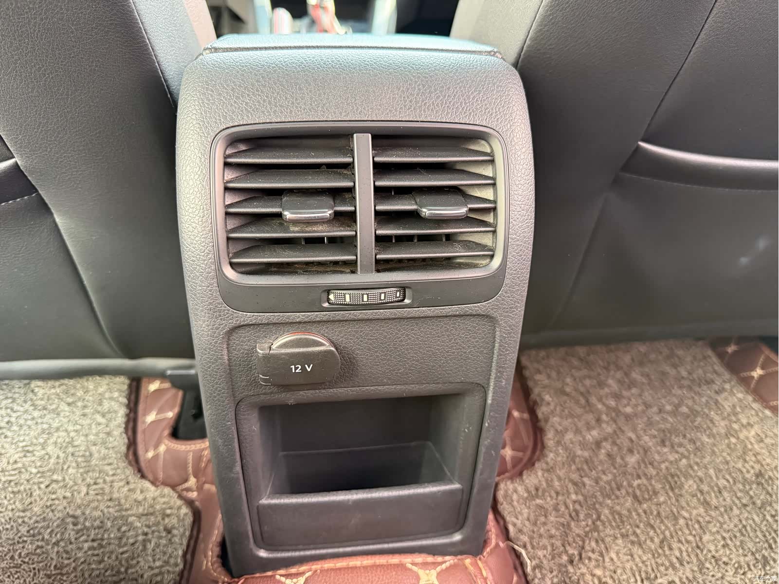 Volkswagen Sagitar, 2014 20