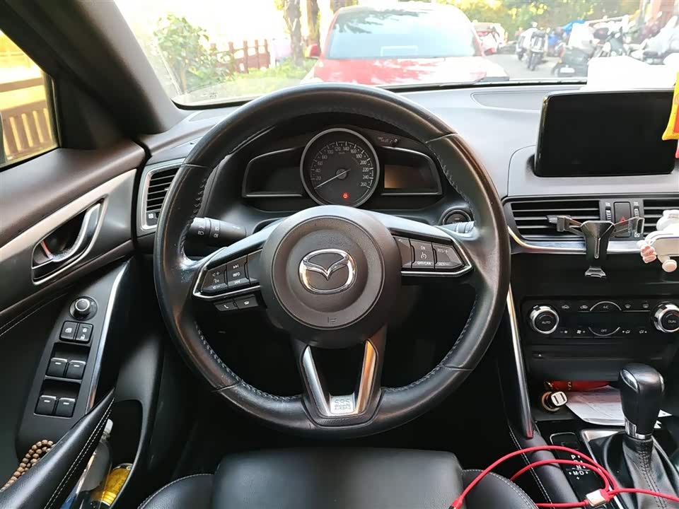 Mazda CX-4