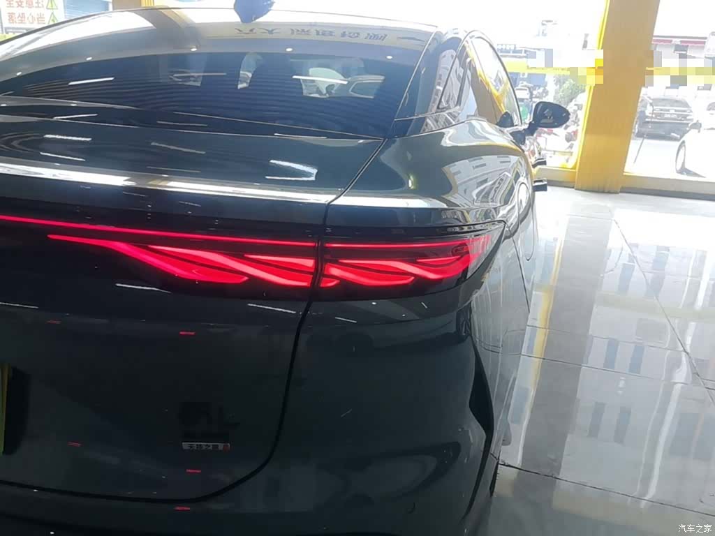 BYD Han, 2025 8