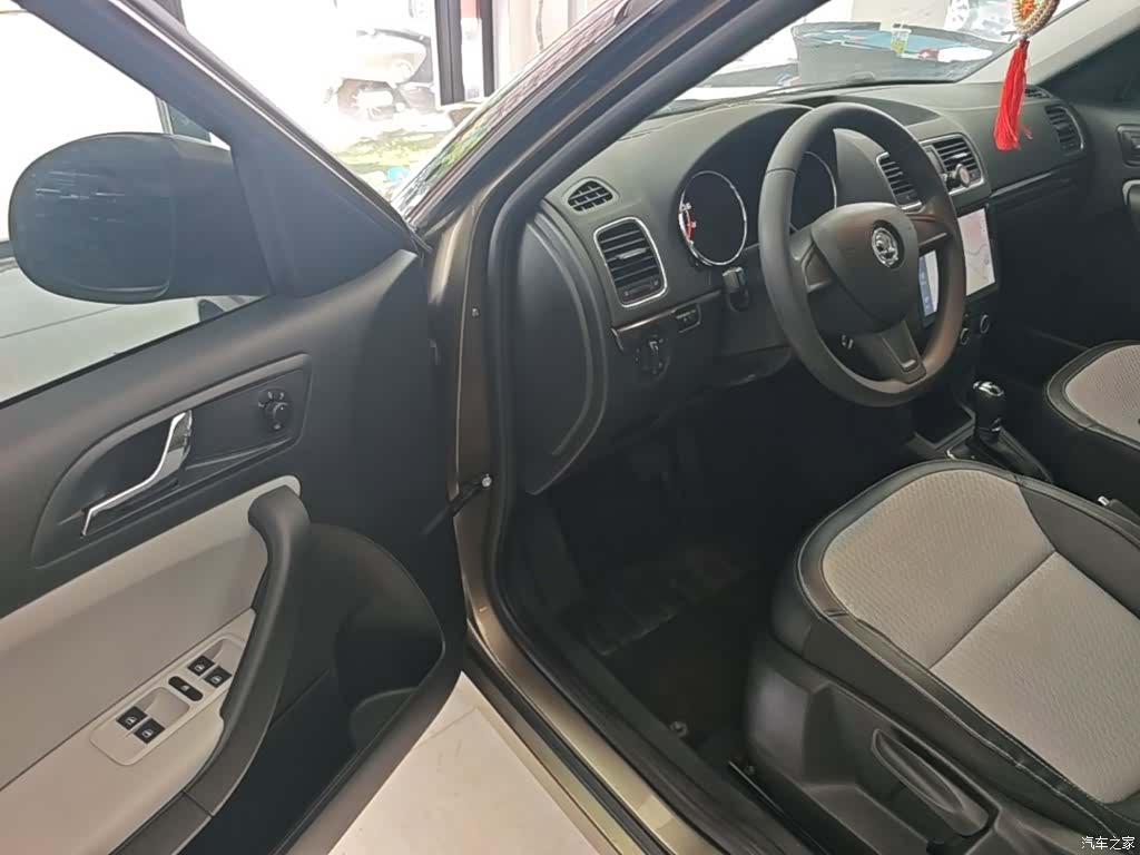 Skoda Yeti, 2018 16