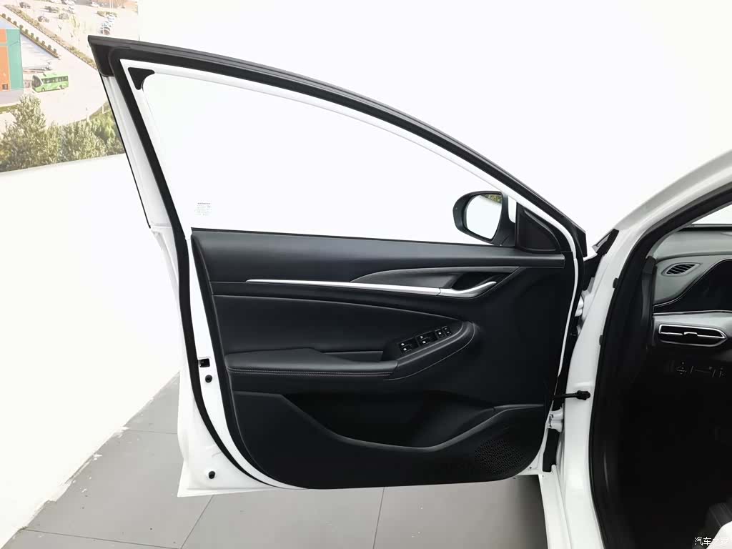 Changan Eado, 2022 8
