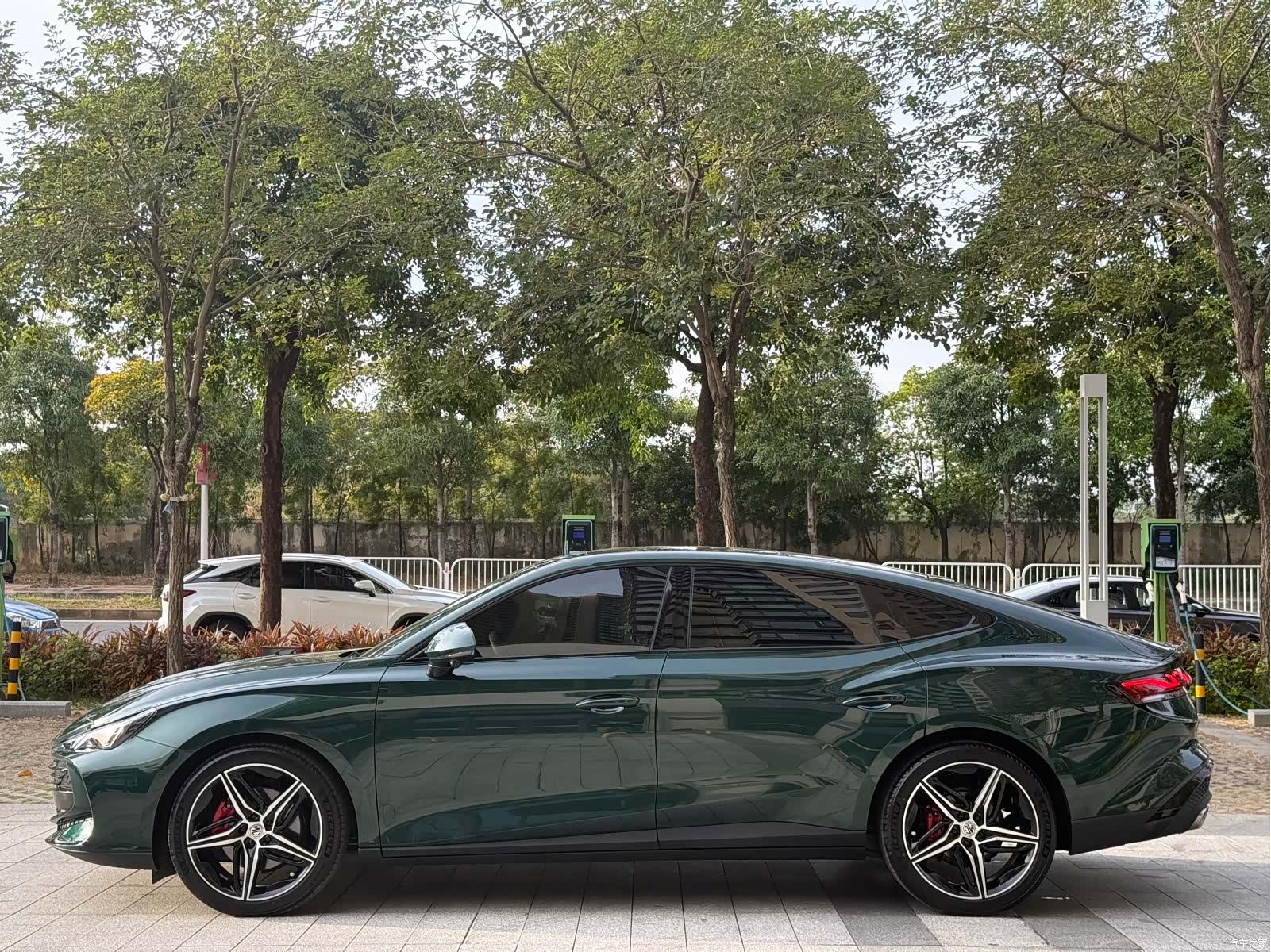 MG MG7, 2023 14