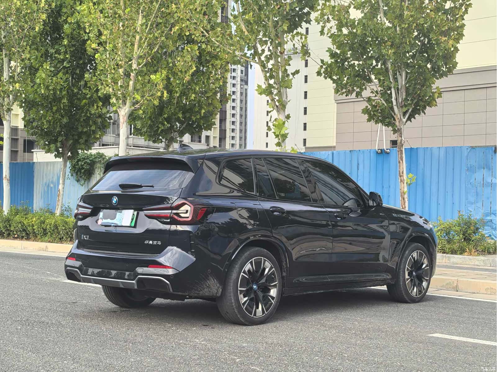 BMW iX3, 2025 7