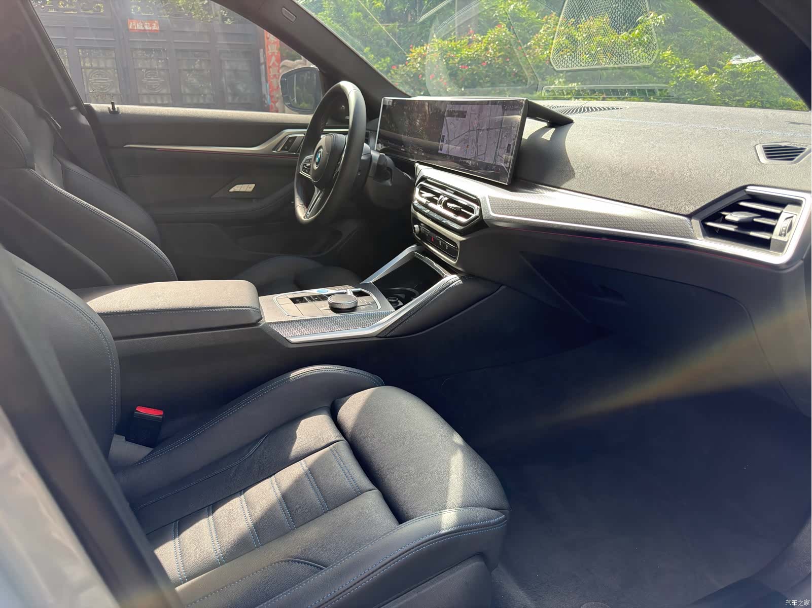 BMW i4, 2024 10