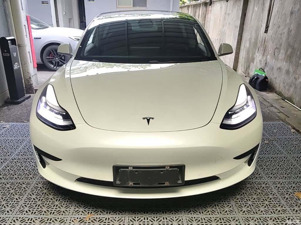 Tesla Model 3, 2020 3