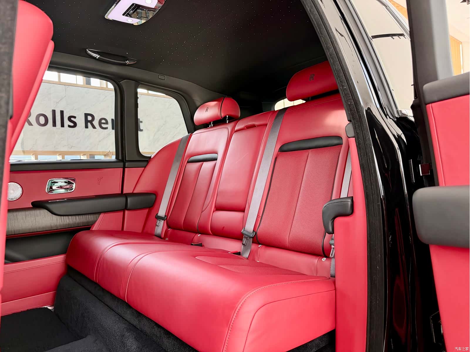 Rolls-Royce Cullinan, 2021 8