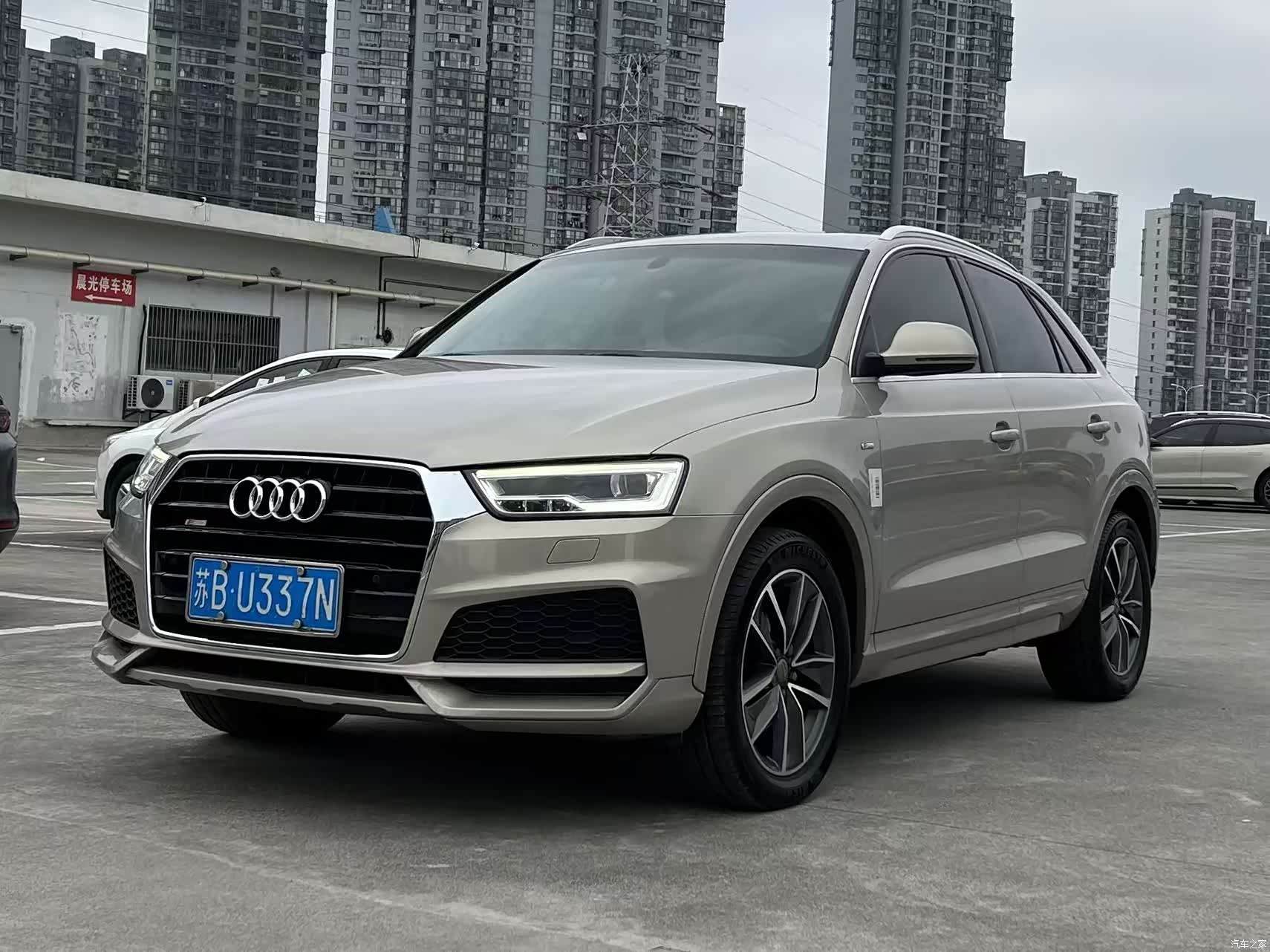 Audi Q3, 2019 1