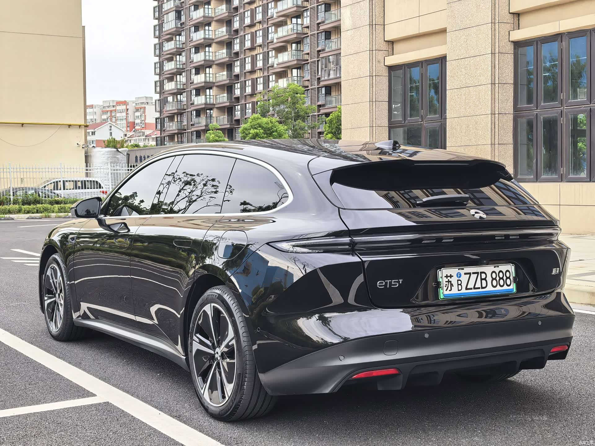 NIO ET5, 2024 6