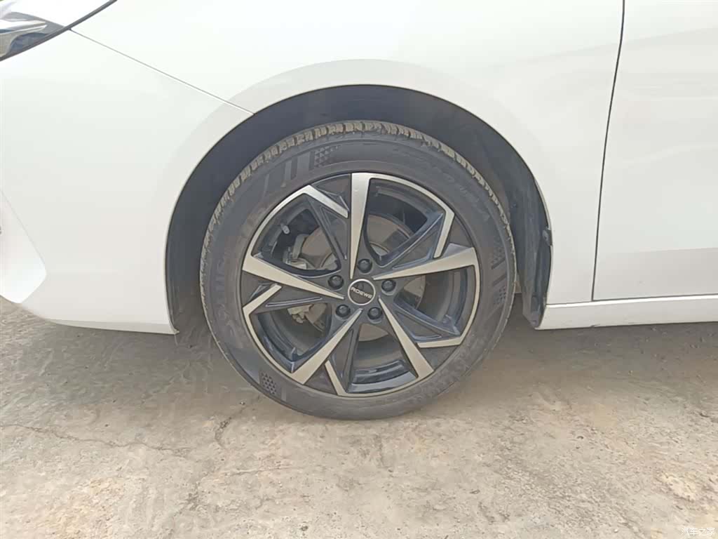 Roewe i5, 2023 22