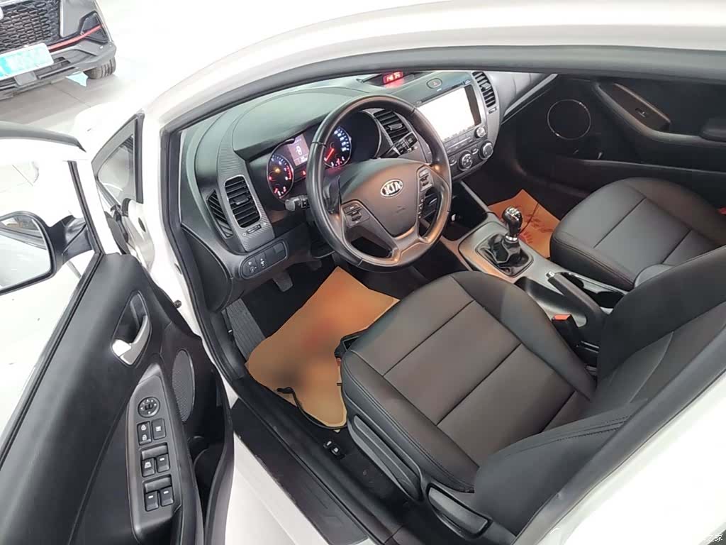 Kia K3, 2014 16