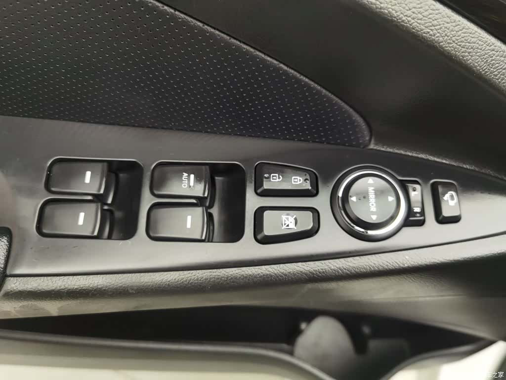 Hyundai Sonata, 2014 9
