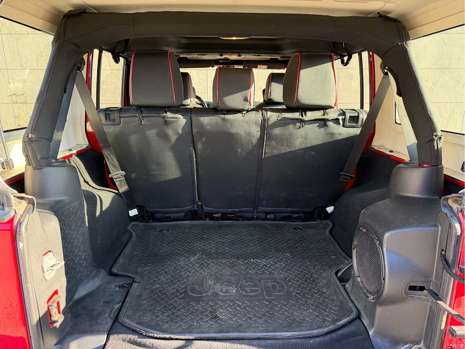 Jeep Wrangler, 2014 12